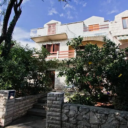 Apartment Stanko Sumartin
