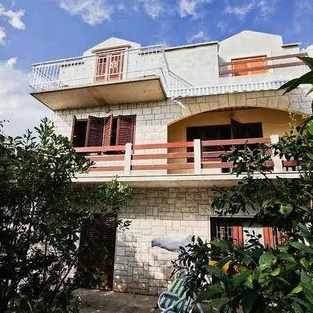 Stanko Apartment