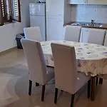 Stanko Appartement Sumartin
